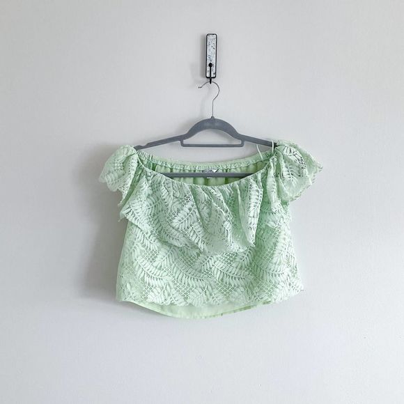 Guess Tops - Medium Guess green lace crop top